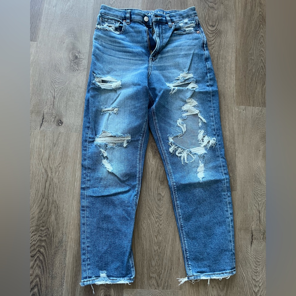 American Eagle Curvy Mom Jean